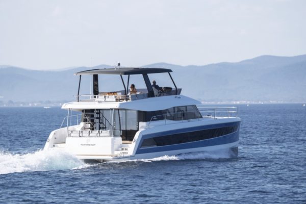 Fountaine-Pajot-600x400