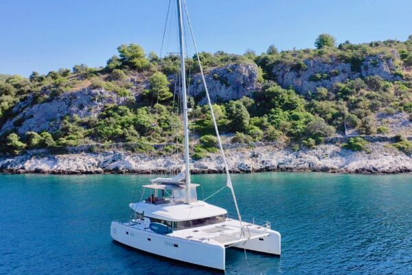 Lagoon-52-Jessy-Bild-1--600x400